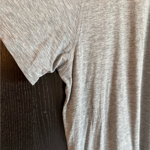 Lululemon Boyfriend Tee *dark gray* - Picture 3 of 7